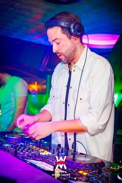 Party Saturday ft. Dj Licious | Foto’s | Willy's Moustache