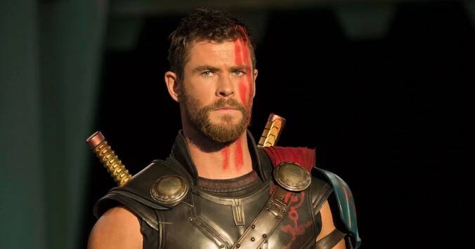 Thor 4 se prý bude lišit od předchozích dílů, Chris Hemsworth příběh probíral s režisérem • Filmožrouti.cz