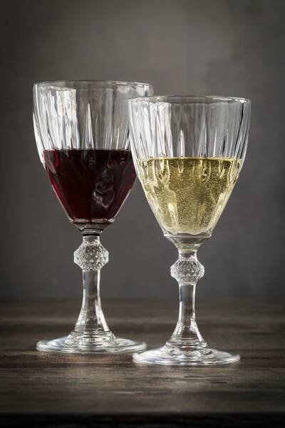 Sklenice na bílé víno Diara, 245 ml - bez cejchu
