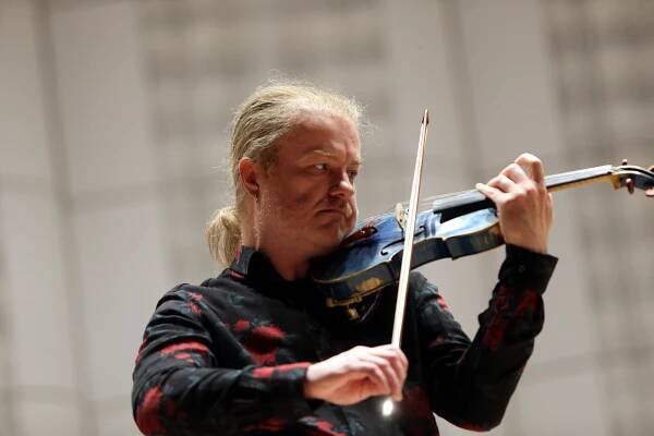 Pavel Šporcl odehrál se zlínskou filharmonií dechberoucí koncert
