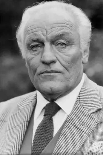 Charles Gray herec