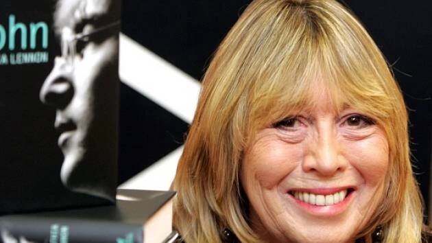 Ve Španělsku zemřela první manželka Johna Lennona Cynthia