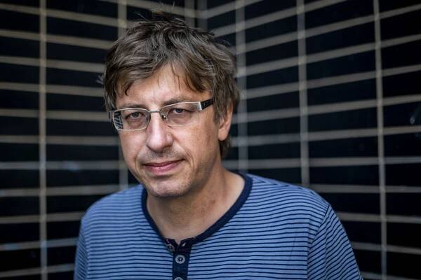 Za normalizace se k moci drali cynici a prospěcháři, vítězila loajalita vůči okupantům, říká historik Petr Blažek