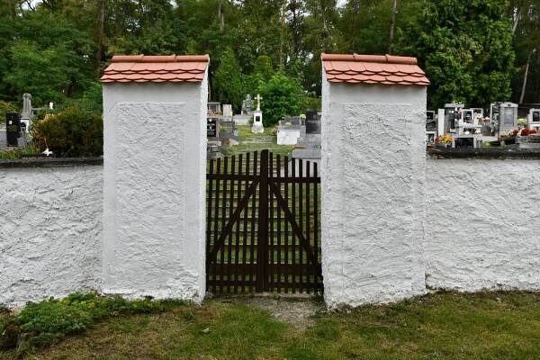 Hřešihlavy | Detail hřbitova | Databáze historických hřbitovů