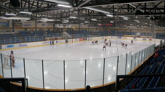 Dave Andreychuk Mountain Arena & Skating Centre