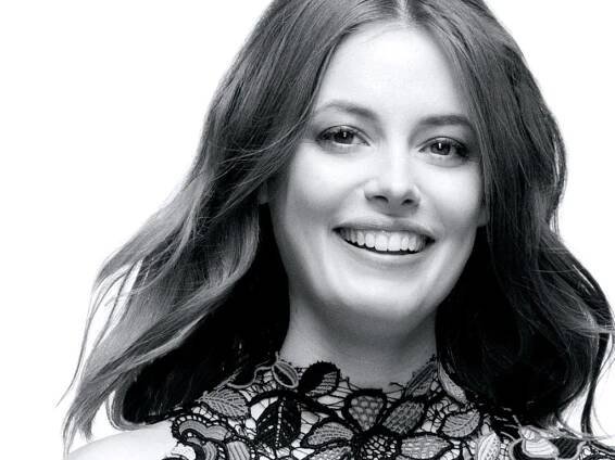 All You Need to Know About Love’s Gillian Jacobs