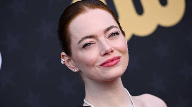 Emma Stone's Bixie Makes Me Want to Cut Off All My Hair—See the Photos