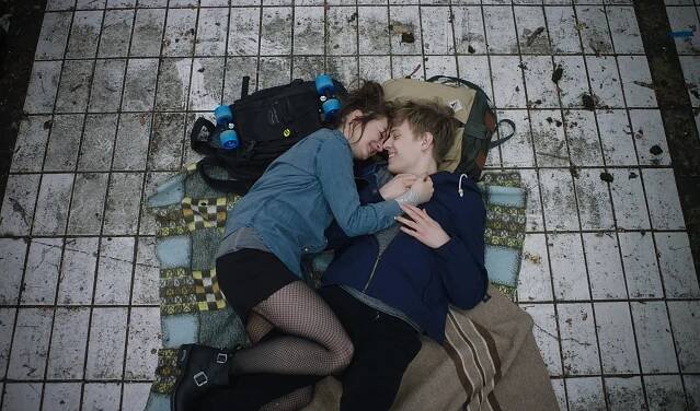 Tempel - Willkommen im Club - Z filmu - Michelle Barthel, Max Schimmelpfennig