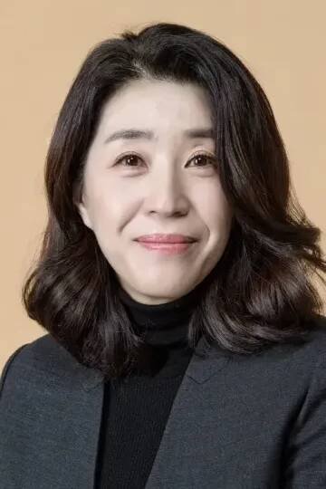 Mi-Kyung Kim