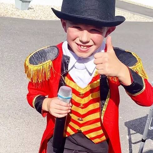 John Barrowman helps devastated boy, 9, after car thieves steal his pride and joy