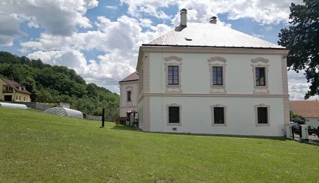 Fotogaléria • Zámek Třemošnice (Zámok) • Mapy.com
