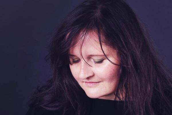 Novinářka a autorka Jana Kománková