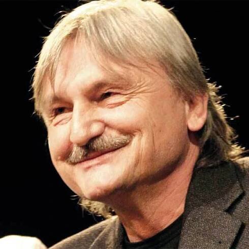 Herec Pavel Soukup: Otce mi nechali zemřít v sanitce před poliklinikou