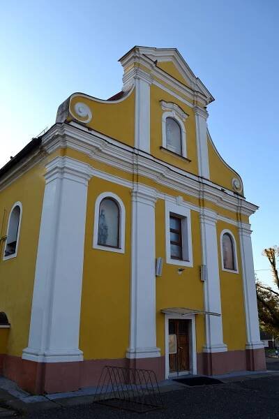 Súbor:Radošovce kostol 06.jpg – Wikipédia