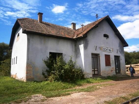 Retronávraty: „Krabicami“ za krásami na trati Plešivec - Slavošovce | © www.veterany.eu 2006 - 2025 - Magazín o veteránoch
