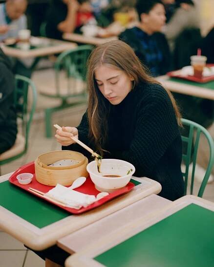 SOPHIE › Legends Café
