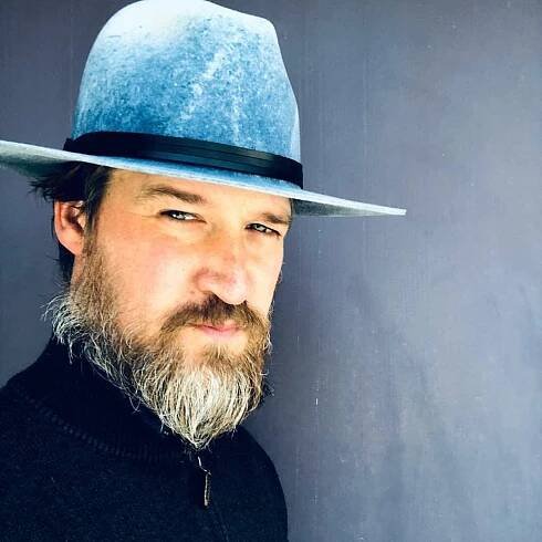 Zemřela hvězda Star Treku: Kenneth Mitchell (†49) podlehl v pouhých 49 letech ALS!