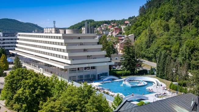 Trenčianske Teplice: Lázeňský poklad Slovenska s historií sahající až k Římanům