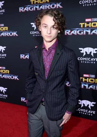 The World Premiere of Marvel Studios' "Thor: Ragnarok" at the El Capitan Theatre on October 10, 2017 in Hollywood, California - Wyatt Oleff - Thor: Ragnarok - Z akcí