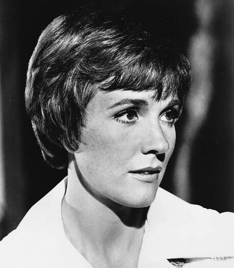 Datlové semínko - Z filmu - Julie Andrews