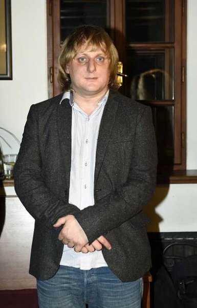 Dámy, chtěly jste to vidět? Tydýt Pavlásek se v kanceláři ukázal nahý