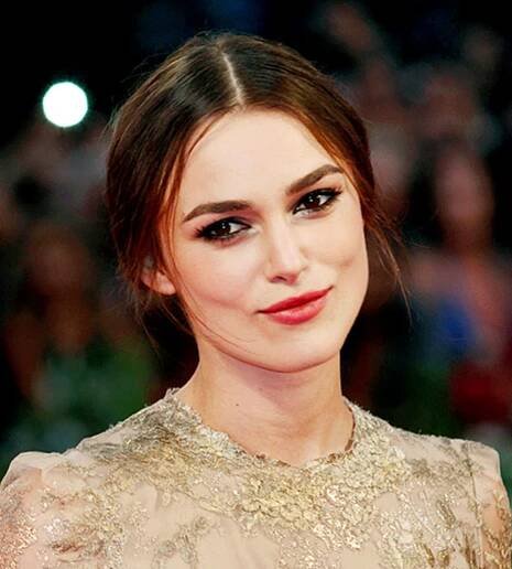 Soubor:KeiraKnightleyByAndreaRaffin2011.jpg