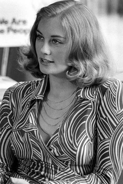 The Story Of Diane von Furstenberg's Most Iconic Dresses | Marie Claire UK