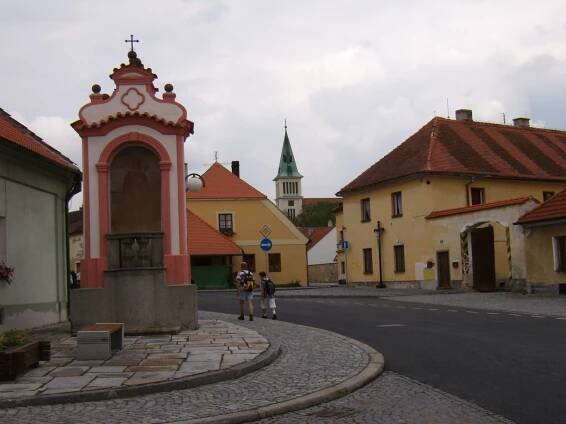 Soubor:Horažďovice - kaplička sv. Vojtěcha.jpg