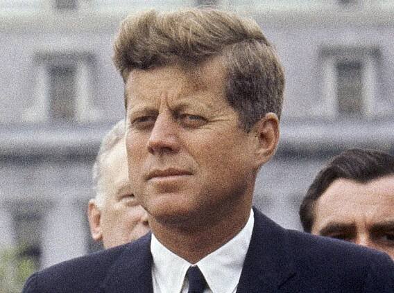 Pred 60 rokmi zomrel pri atentáte prezident USA J. F. Kennedy