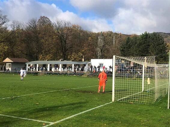 Na fotbale Chlumec - Hostovice