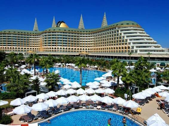 Delphin Imperial
