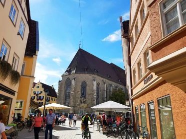 Nordlingen: An urban jewel bathed in the glitter of millions of diamonds 8