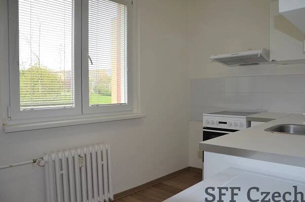 Partly furnished flat 2+1 to rent, Prague 10 - Záběhlice
