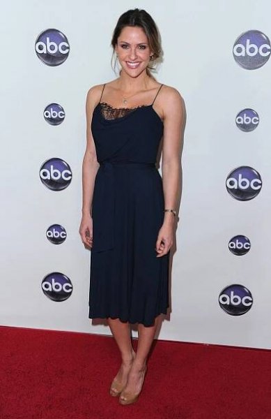 41 Sexiest Pictures Of Jill Wagner | CBG