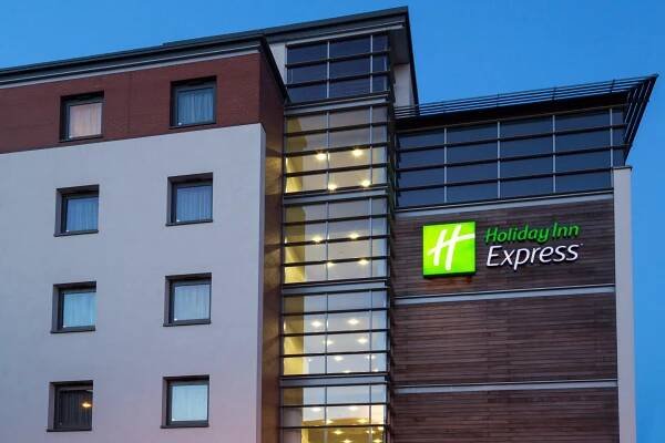 Holiday Inn Express Harlow By Ihg Exteriér fotografie
