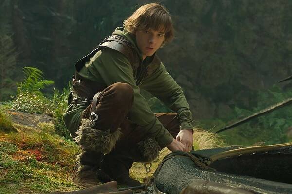 Mason Thames Reflects on 'Emotional' Moment Seeing Himself as Hiccup in How to Train Your Dragon Costume (Exclusive)