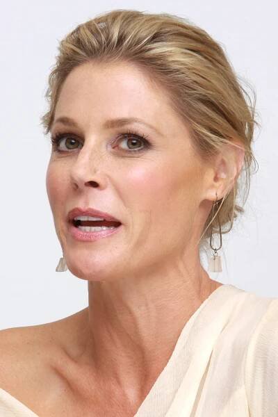 Julie Bowen