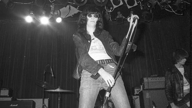 Joey Ramone Reveals Which 1990s Bands He Loved (And Which Ones Were Just Following a Formula)