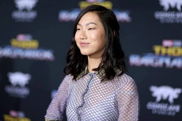 The World Premiere of Marvel Studios' "Thor: Ragnarok" at the El Capitan Theatre on October 10, 2017 in Hollywood, California - Madison Hu - Thor: Ragnarok - Z akcí