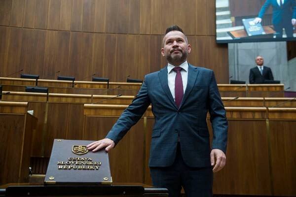 poslanec Peter Náhlik HLAS - SD | Poslanci NR SR za Hlas-SD
