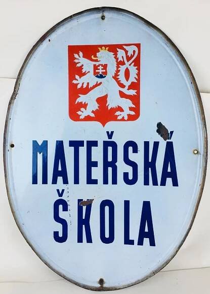 470 - Smaltovaná plechová cedule 66 x 48 cm,   MATEŘSKÁ ŠKOLA. - Starožitnosti