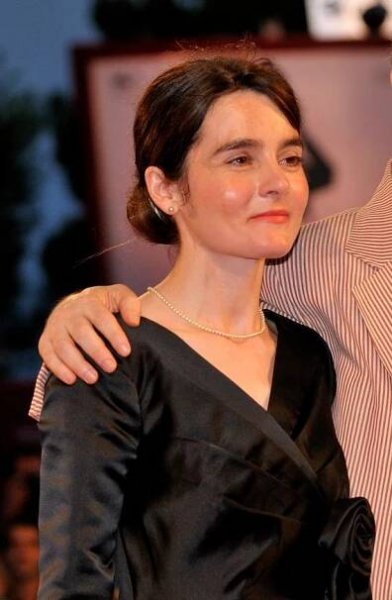 Shirley Henderson 2.jpg