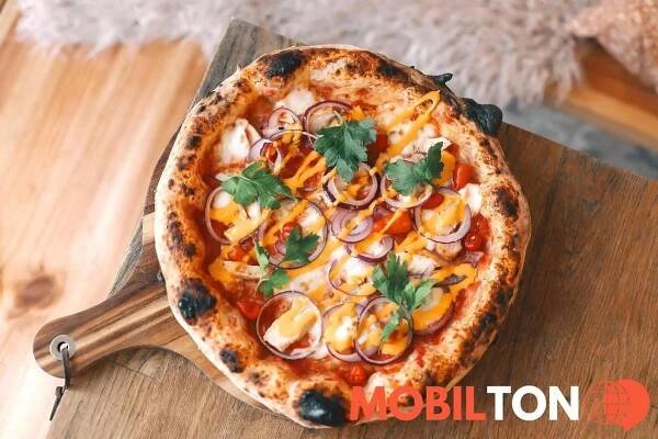 Pizza Benešov - Gatto Nero - Hráského 771 - pizza do ruky v hráského 771