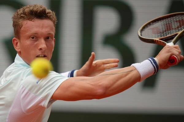 Jiří Lehečka během duelu se světovou jedničkou Jannikem Sinnerem