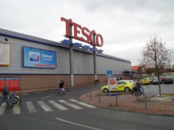 Soubor:Tesco Letnany.jpg