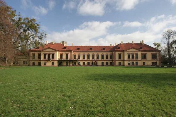 Zámek Heřmanův Městec - Návštěvník.cz - Chrudimsko-Hlinecko