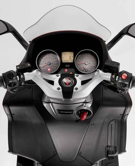 Twist & Go, Go, Go! - The Rider's Digest Live