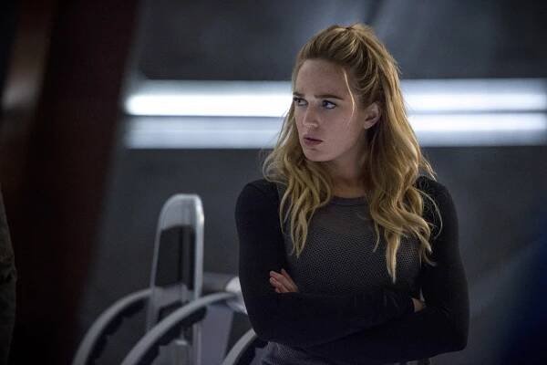 Legendy zítřka - Blood Ties - Z filmu - Caity Lotz