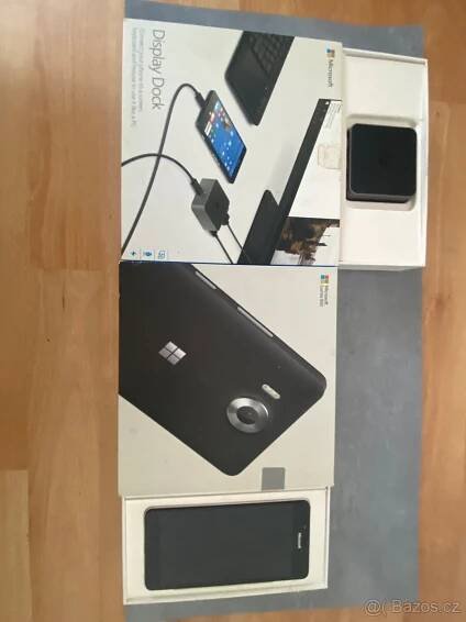 Microsoft Lumia 950+display Dock( Rare) - Pardubice