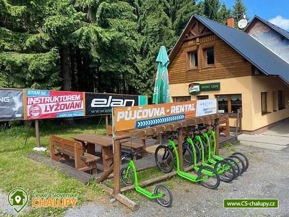 lyžařský areál nabizí i možnost letního vyžití